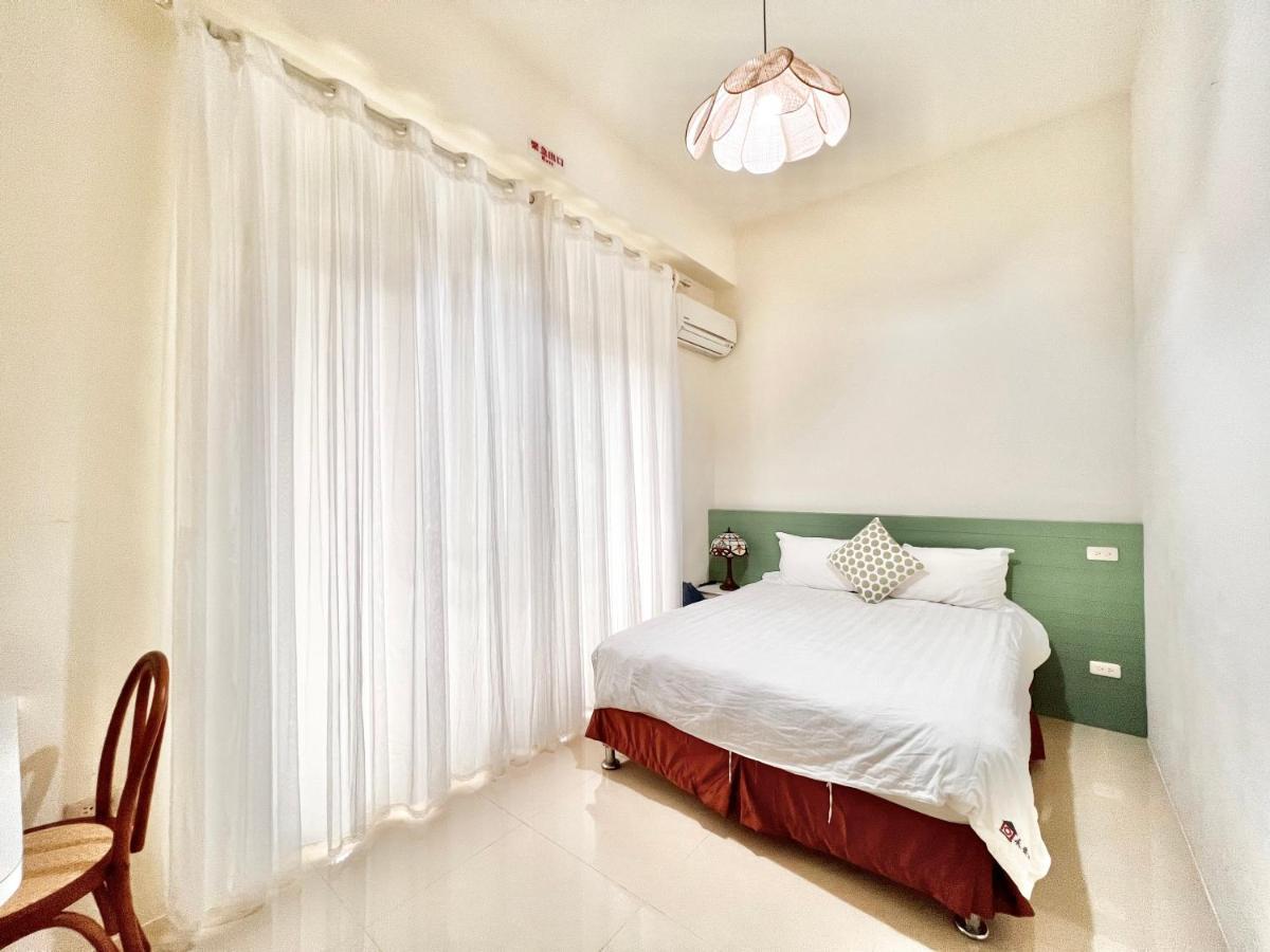 Bed and Breakfast 永安101 Wing On X 國旅補助-1000元 Taitung Екстер'єр фото